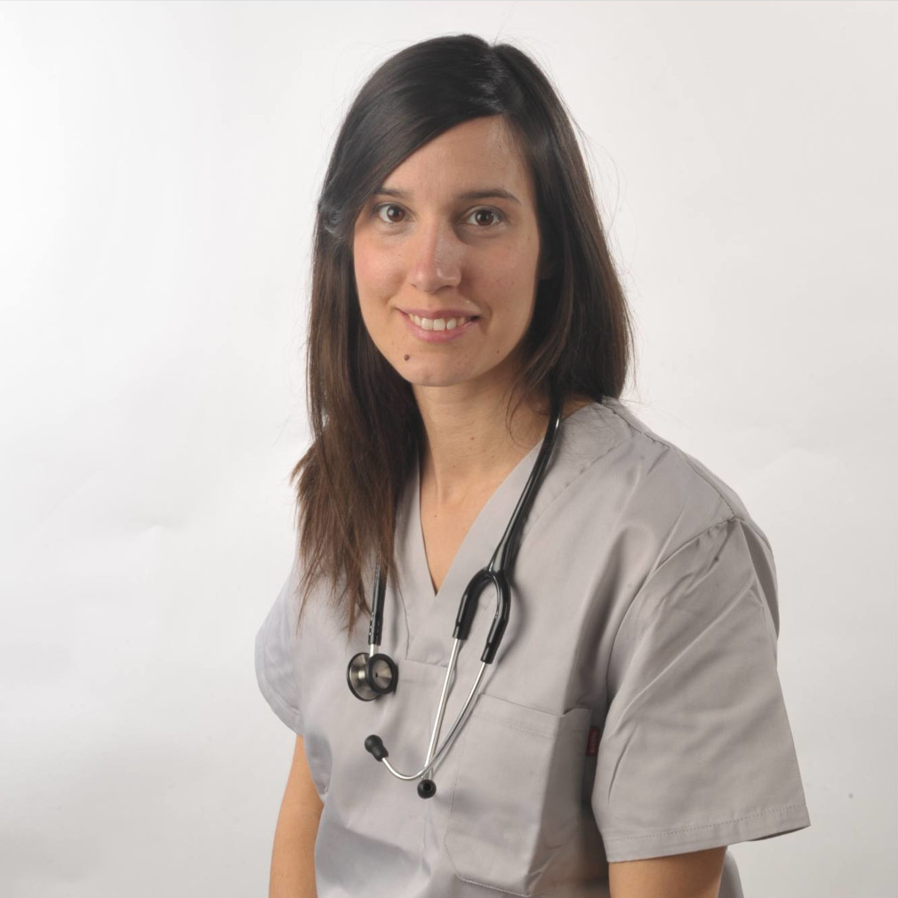 Equip Vet-Ter: Elisabet - Medicina veterinaria interna